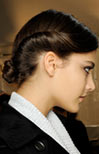 Модная прическа 2023, фото. Женская прическа на длинные волосы